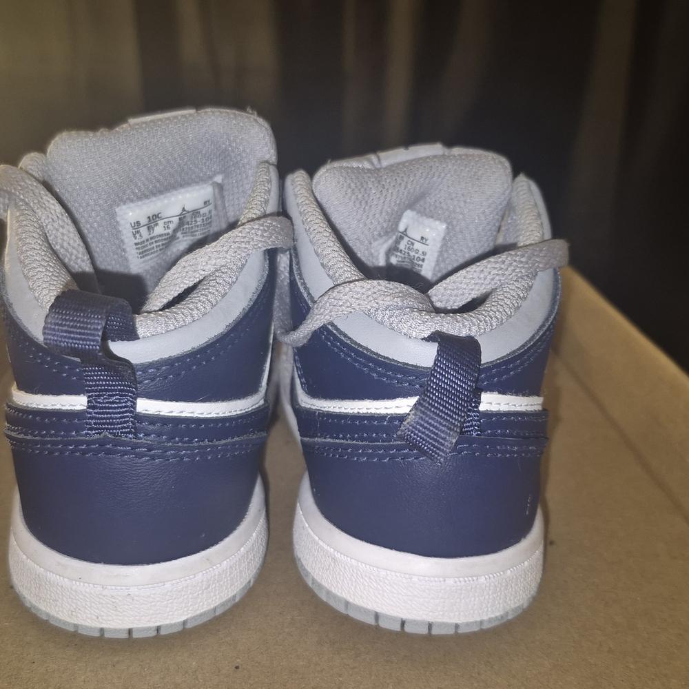 Jordan Kids Navy and Light Gray Sneakers